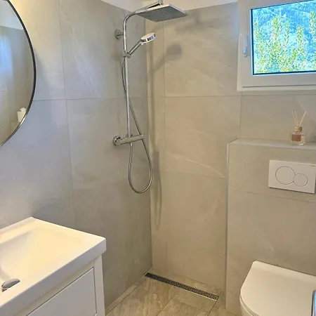 Doppel-apartment Lorbeer Mit Aussicht Auf Bio-hof Appartamento Merano
